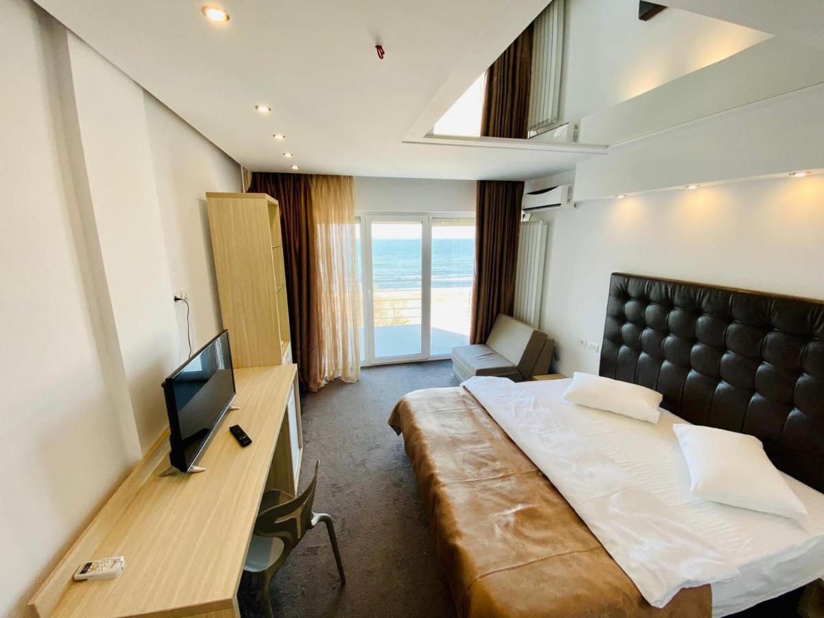 Ella By The Sea Residence Navodari Exterior photo